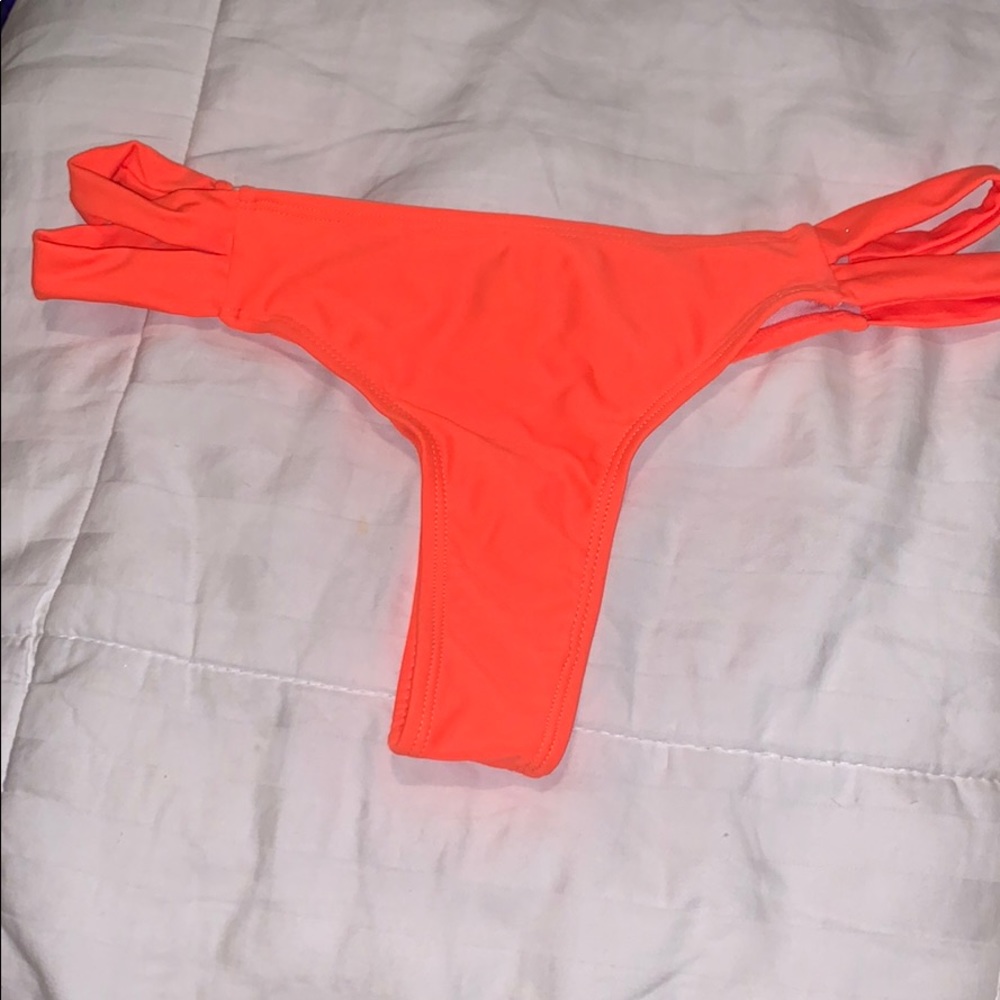 Boutine los angeles bright orange bottoms
